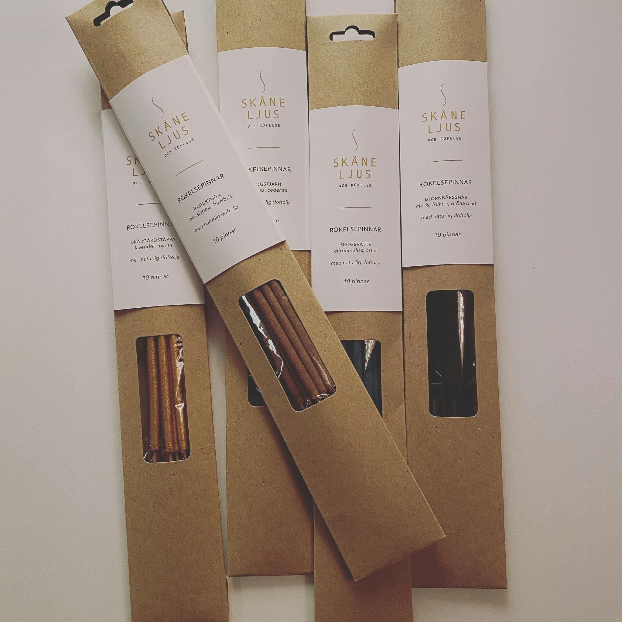 100% natural incense sticks, hand dipped in essential oils. natural colour in packs of 10.