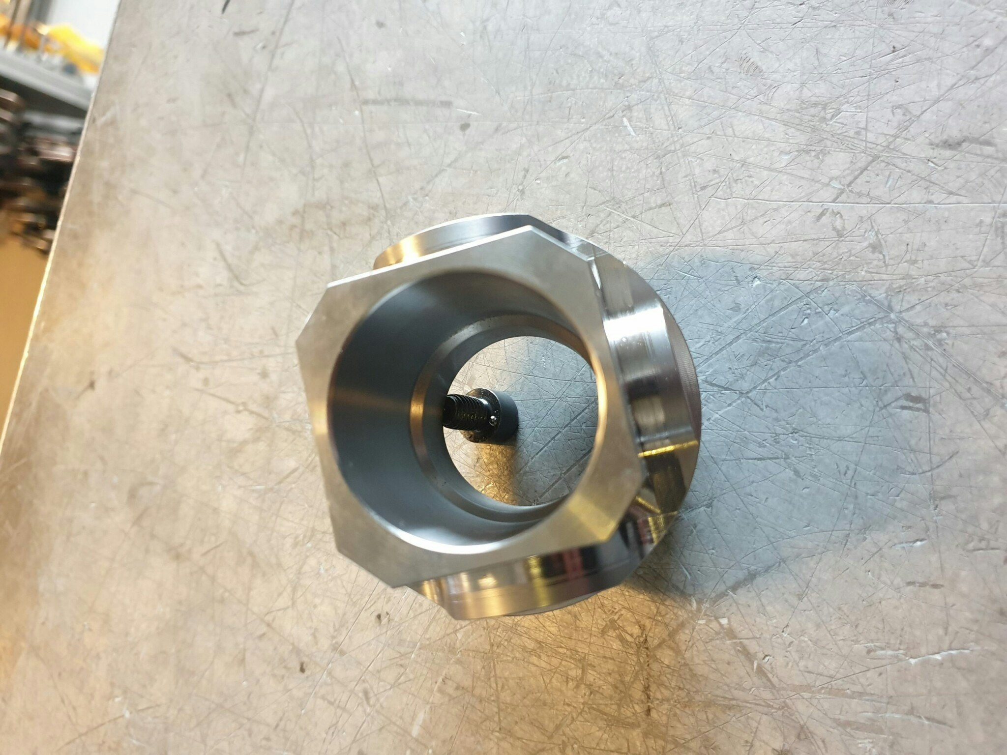 Tenaci Clutch Release Bearing for 28 mm ZF with 184/200 mm clutch