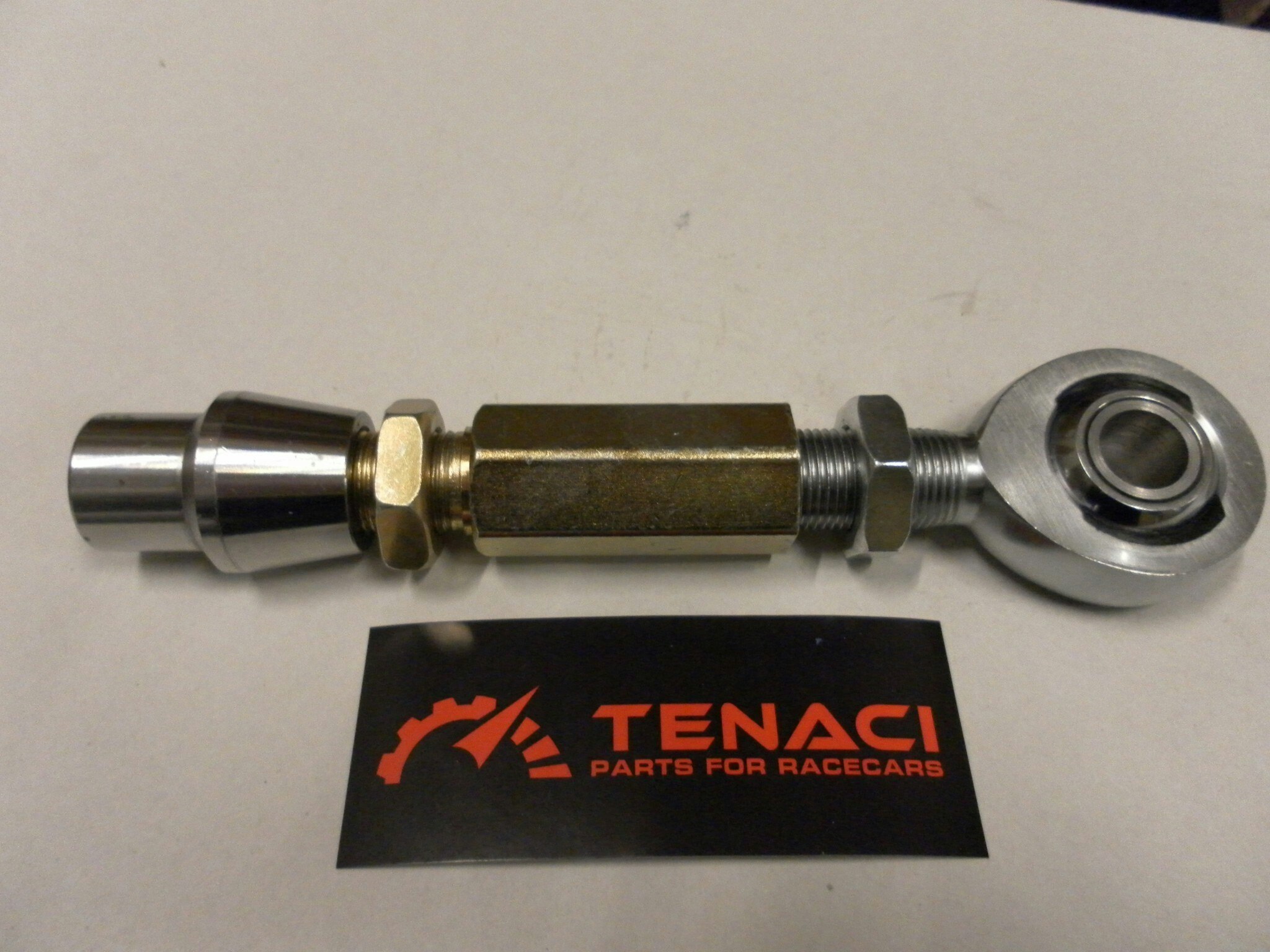 Turnbuckle with uniball and weld socket M18x1;5