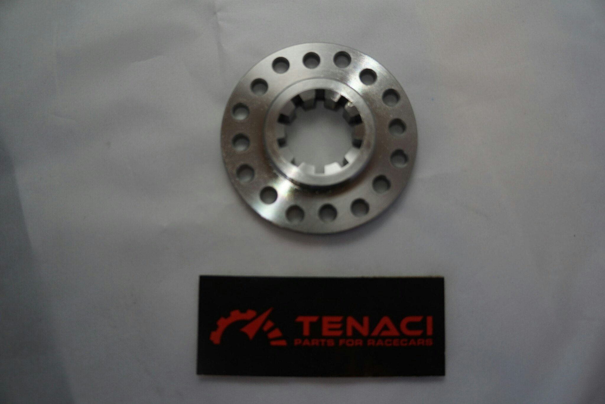 Tenaci disc hub - Toyota R154 - 16 holes