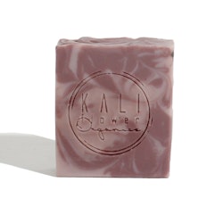 Ekologisk handgjord tvål - Purple clay - lila lera med frankincense