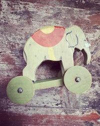 Elefant i trä