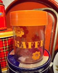 Plastburk orange kaffe