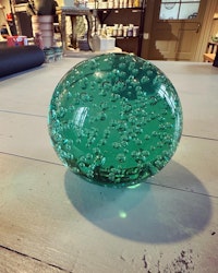 Glastyngd/glasdekoration