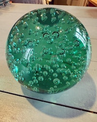 Glastyngd/glasdekoration