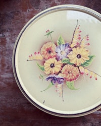 Plåtburk blommor