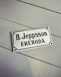 Emaljskylt