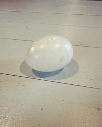 Ägg i sten