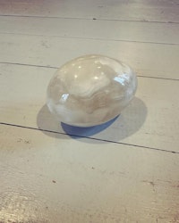 Ägg i sten