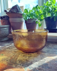 Gul glasskål