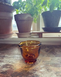 Grädd/mjölkkanna i glas