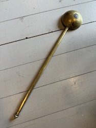 Slev i mässing
