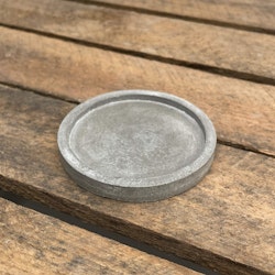 Runt litet cementfat