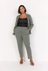 WA-SINA 1 grön kavaj Plussize
