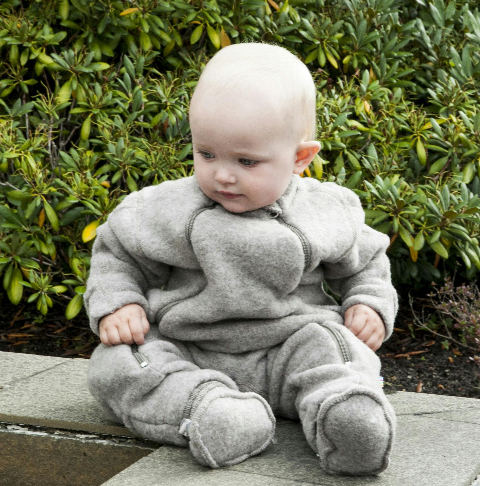 Babyoverall i merinoull från Joha - Brands For Kids - Brands For Kids -  Barnbutik på nätet - Barnkläder och leksaker