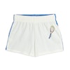 Blå och vita shorts från Mini Rodini. Litet tennisracket framtill på vänster sida.