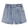 Från Hust & Claire superfina shorts i jeanslook med resår i midjan.