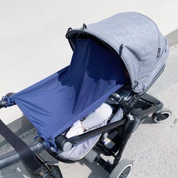 UV-Barnvagnsgardin - Marinblå
