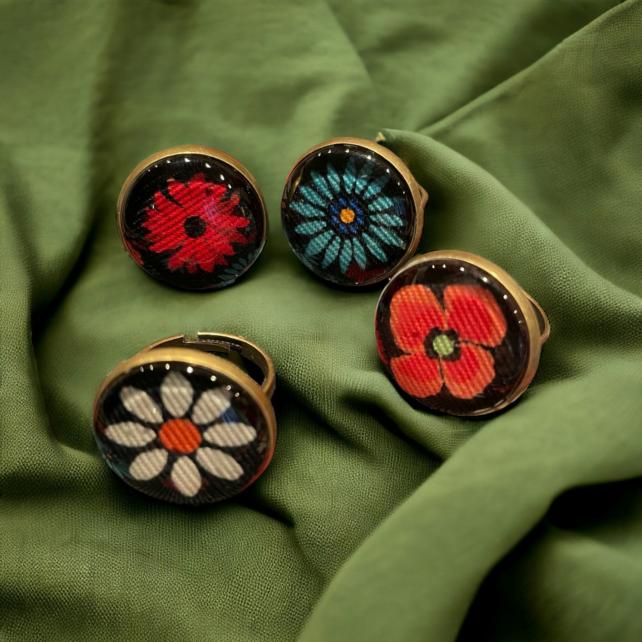 cabochon ring design textil tyg ställbar hantverk blommigt