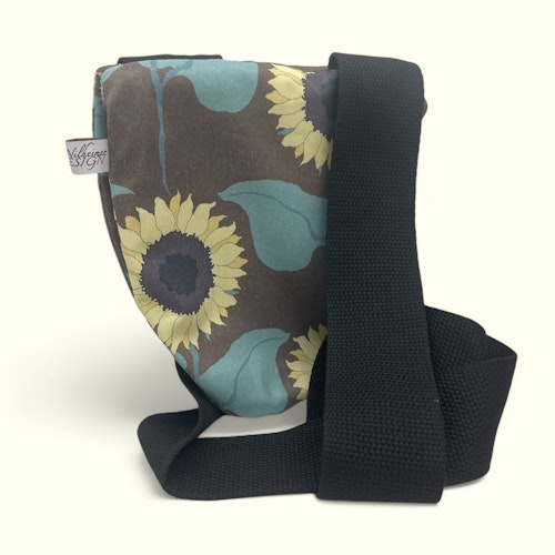 Lovis på brun, "bits n pieces"/cross body-axelremsväska