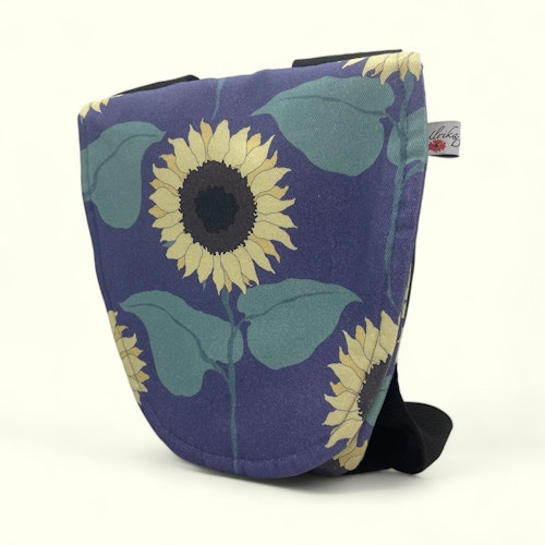Lovis på blå, "bits n pieces"/cross body-axelremsväska