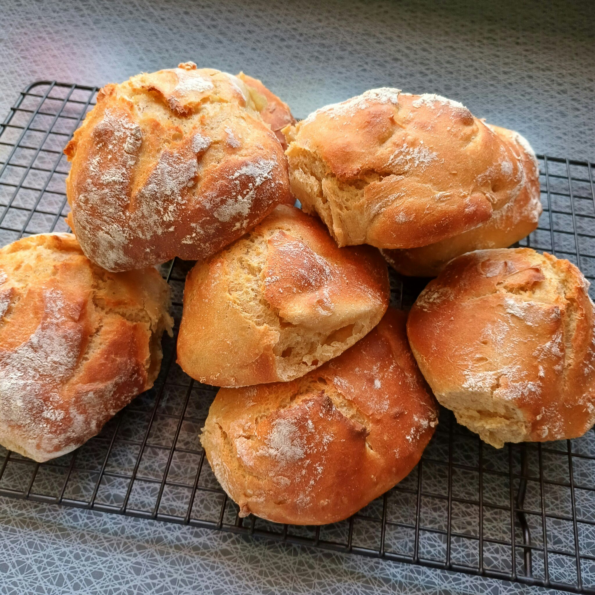 Dinkelbulle nybakad , Bondmorans