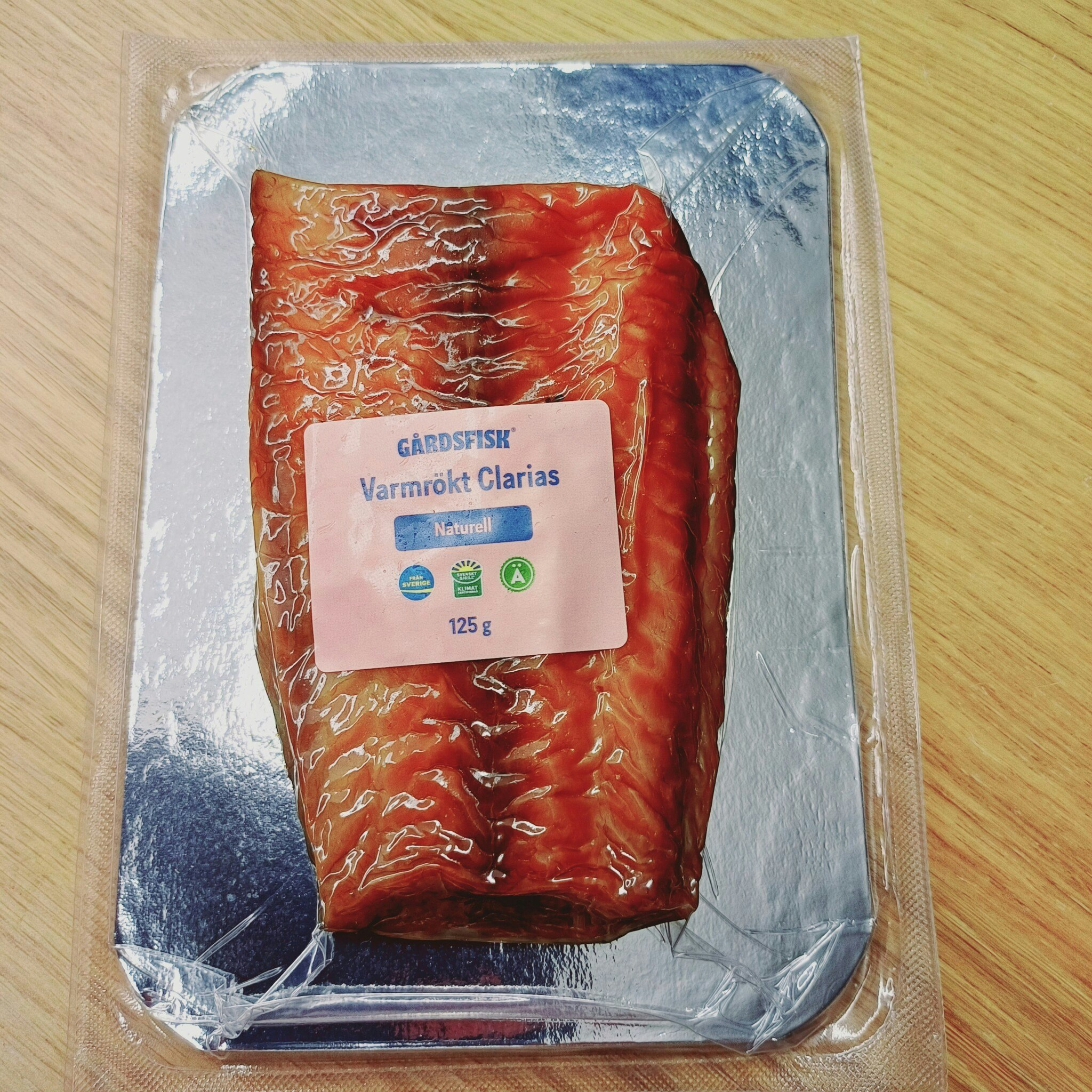 Varmrökt Clarias Naturell 125g, Gårdsfisk