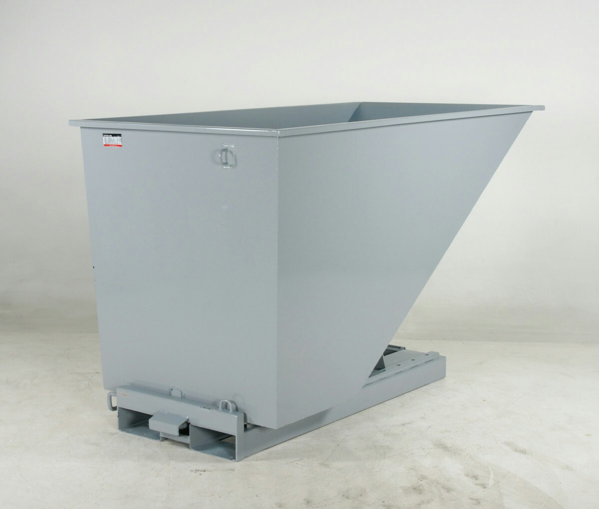 T 16, TIPPO 1600 L. Grå