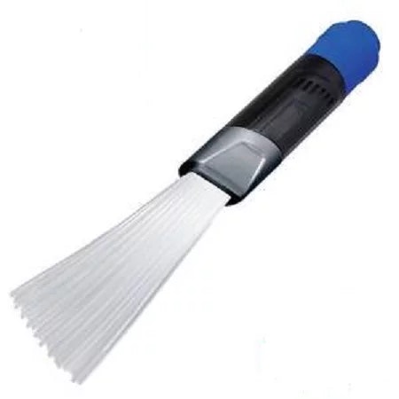 Effektivt sätt rengöra små föremål Dust Pro Brush.