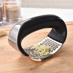 Vitlökspress i stål - Garlic press