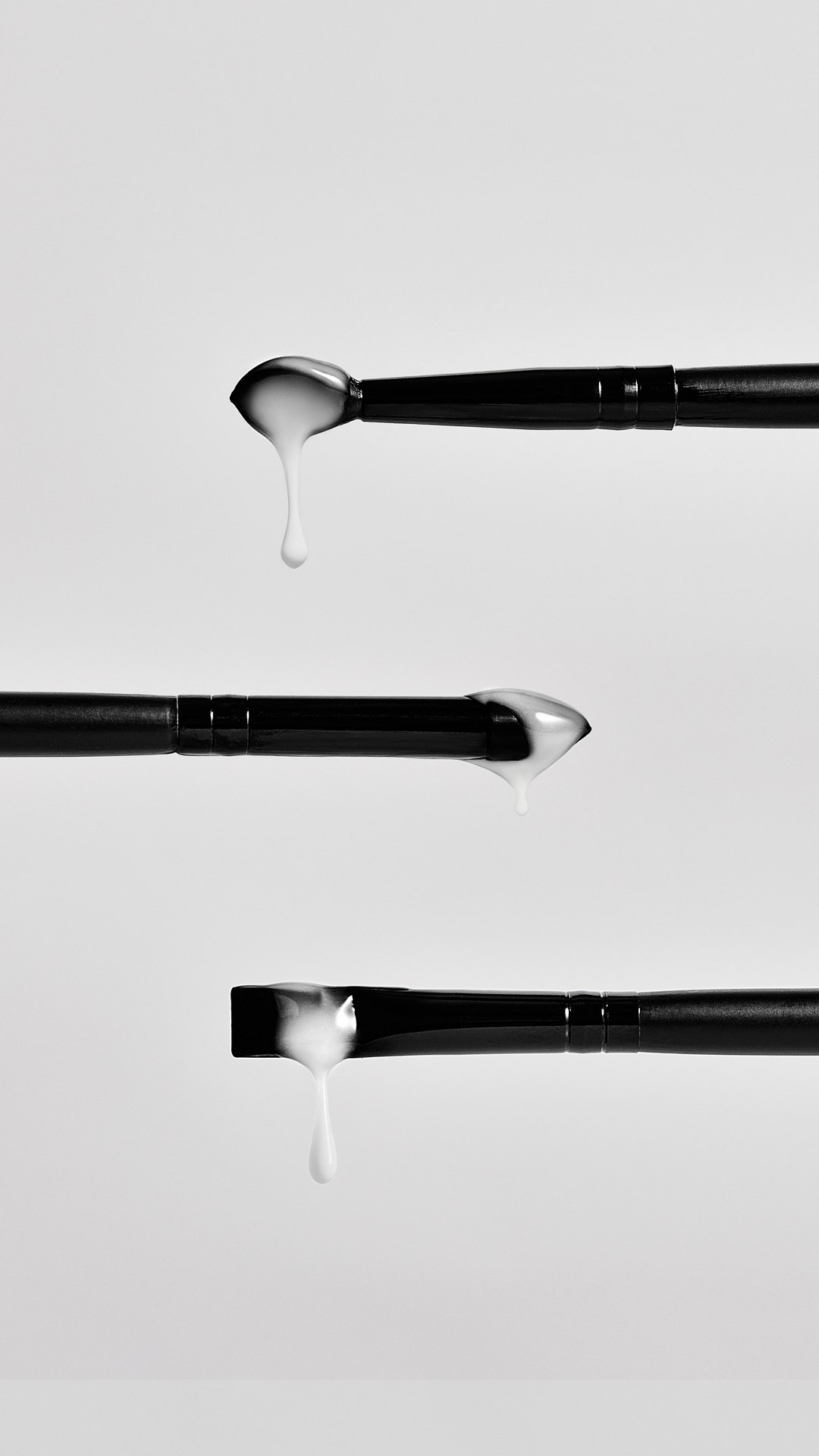 Silicone brushes