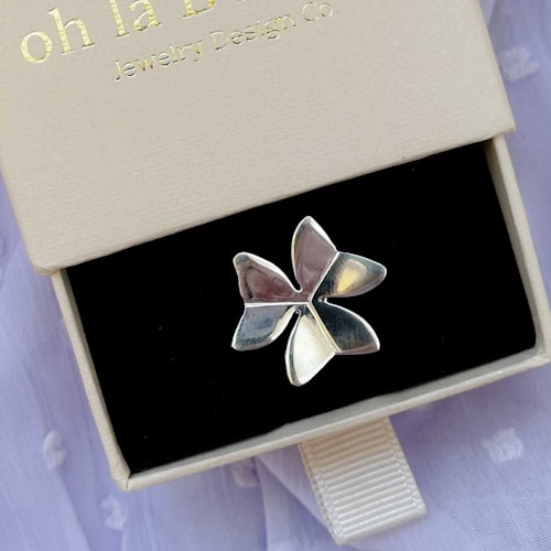 CLOVER Signature Ring Silver