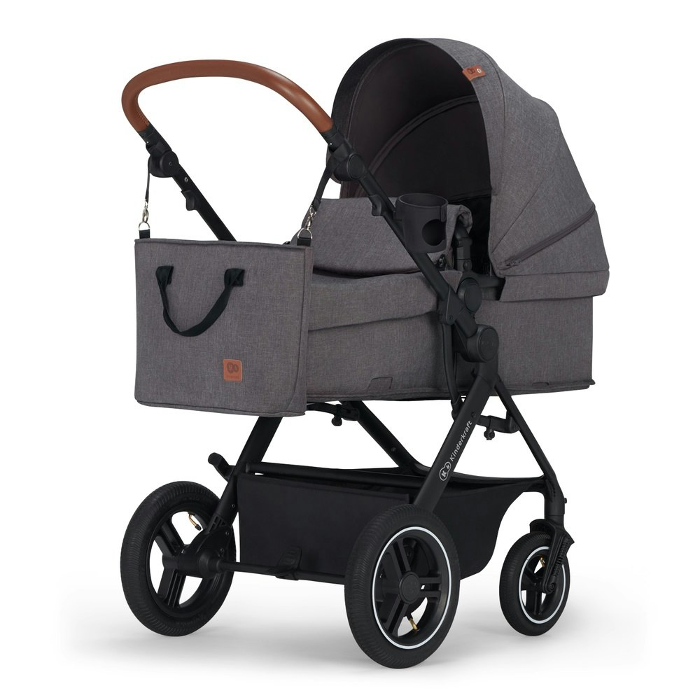 Barnvagn 3 i 1 med babyskydd skötväska mugghållare