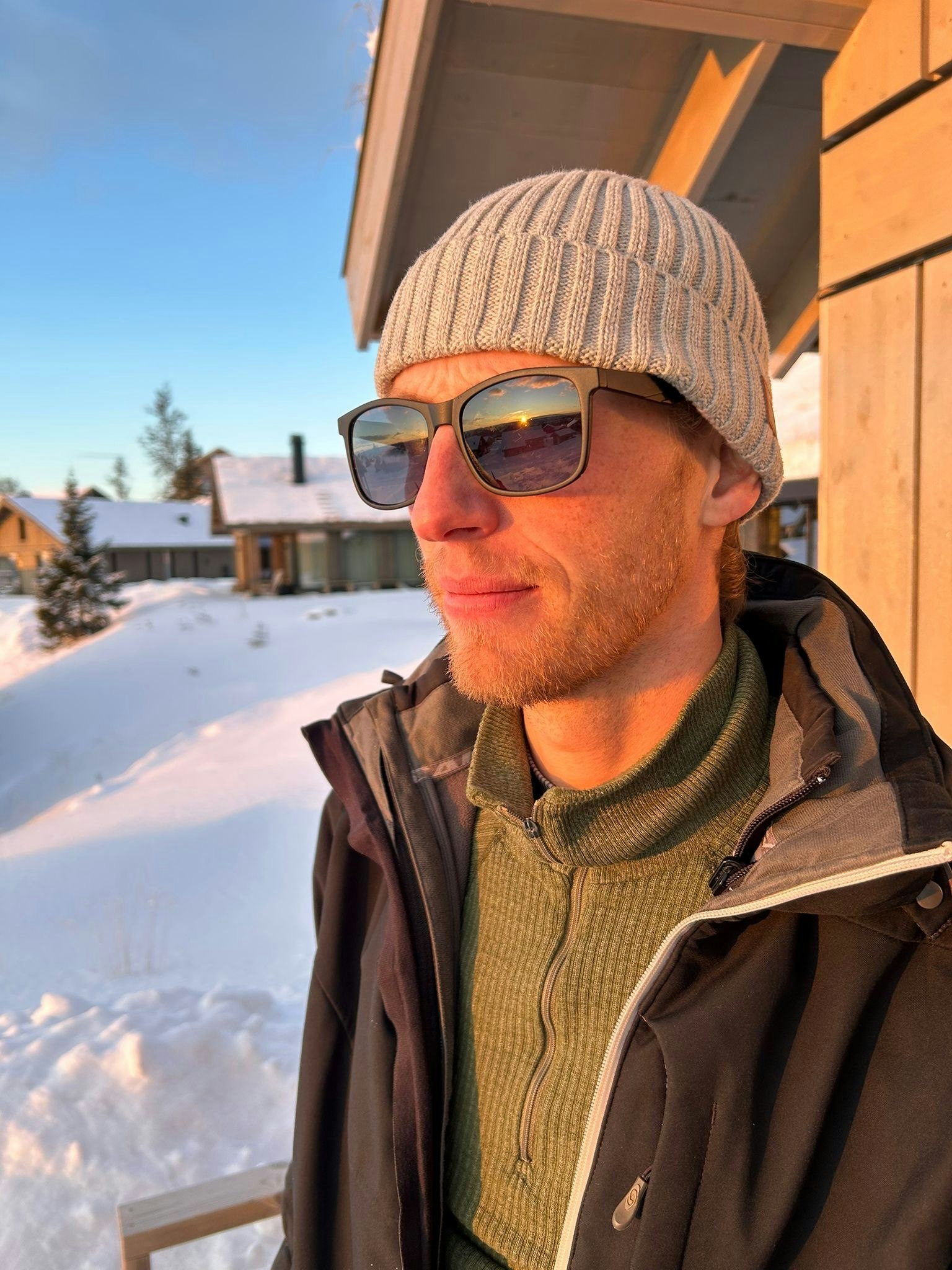 Svarta Suntique Visby solglasögon för dam och herr