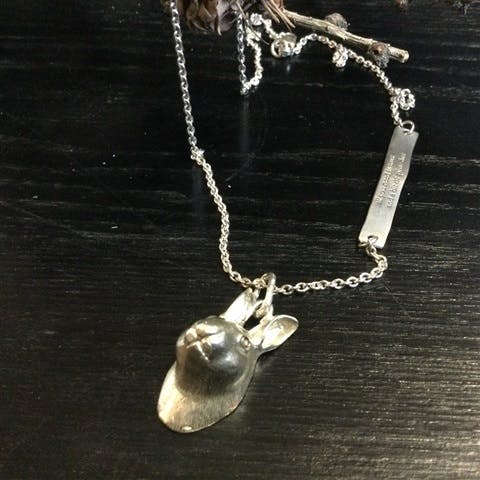 Björg Silver rabbit Necklace Rosecut Diamonds