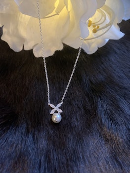 Carolina Gynning Ellipse mini pearl