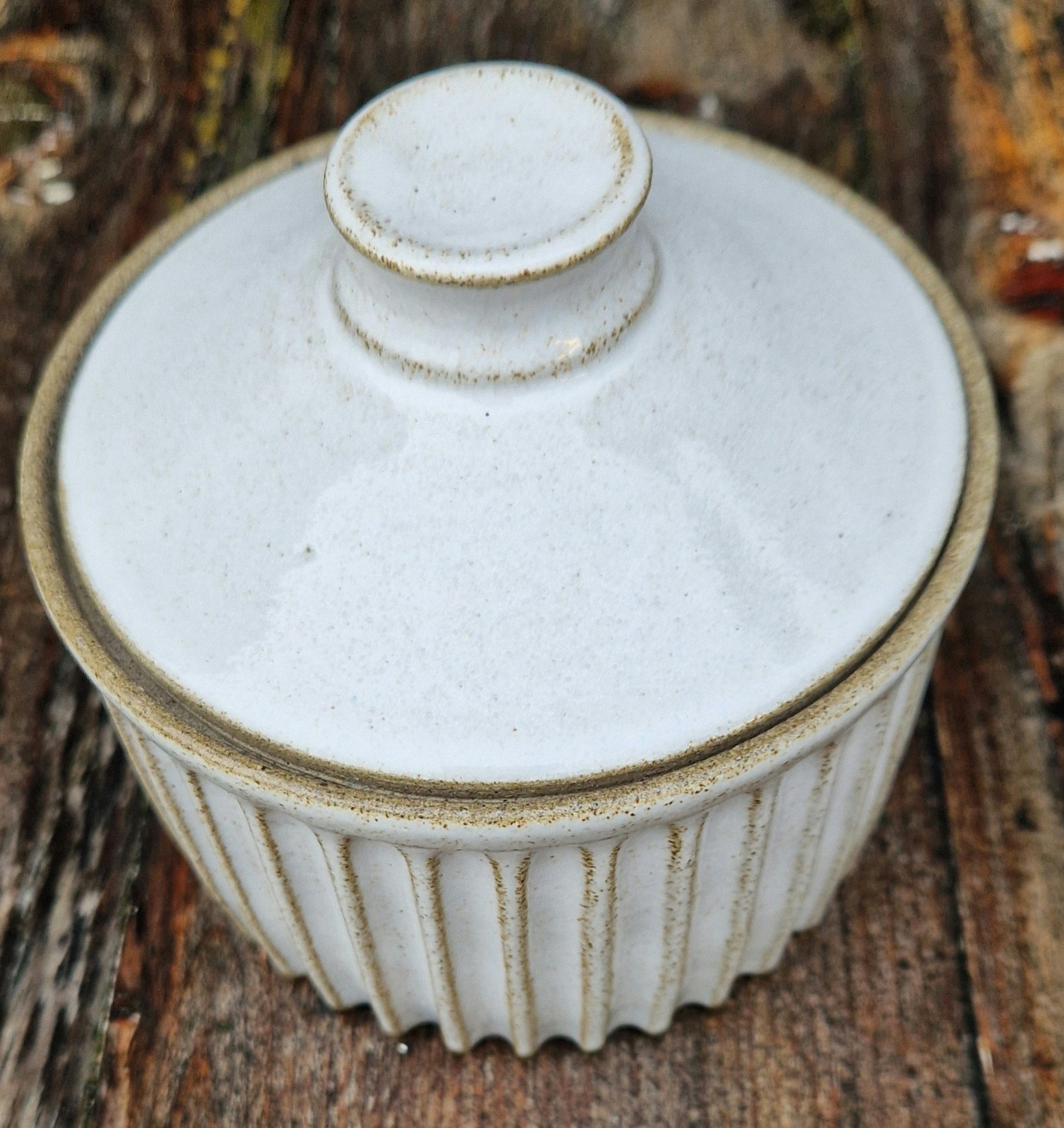 Burk "Fårö"/Vit