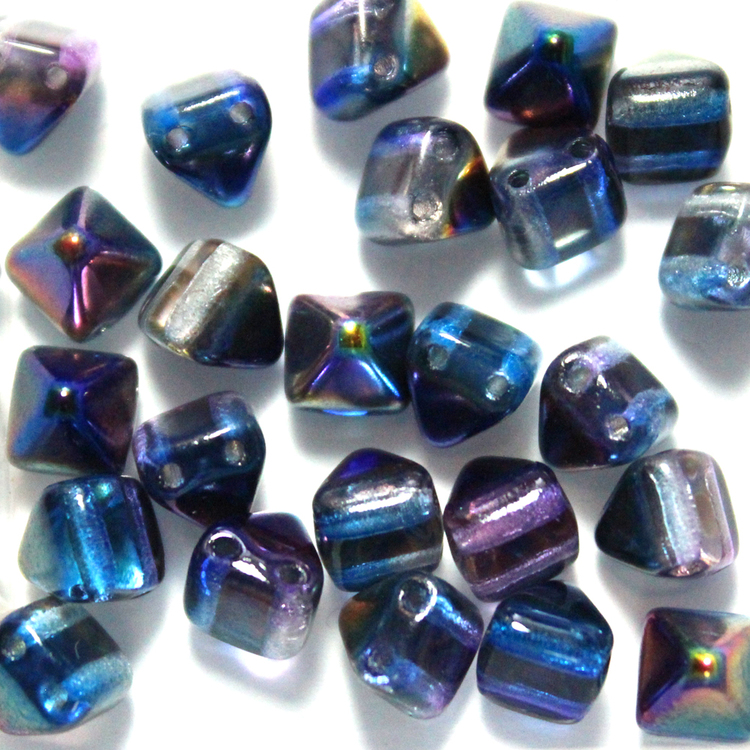 Crystal Magic Blue Pyramid Beads 6x6mm 25st