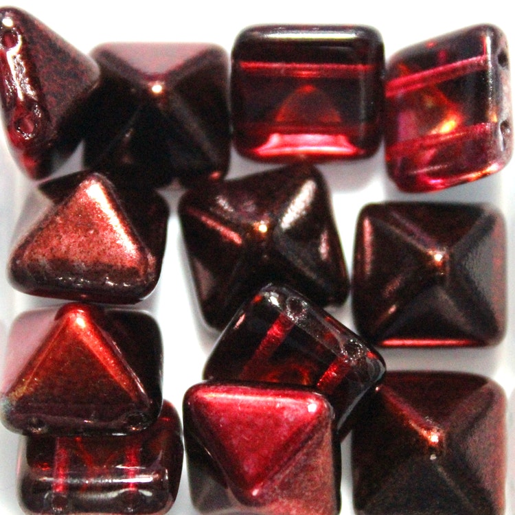 Crystal Magic Wine Pyramid Beads 12x12mm 12st