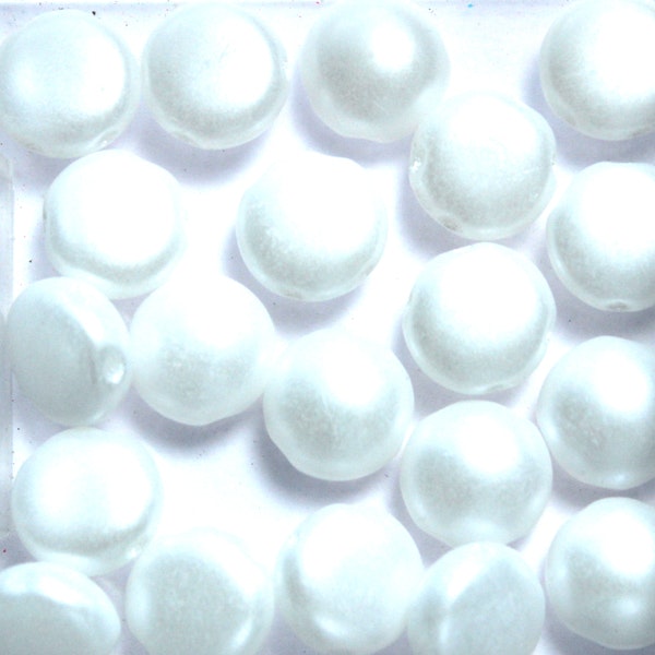 Alabaster Pastel White Candy 8mm 20st