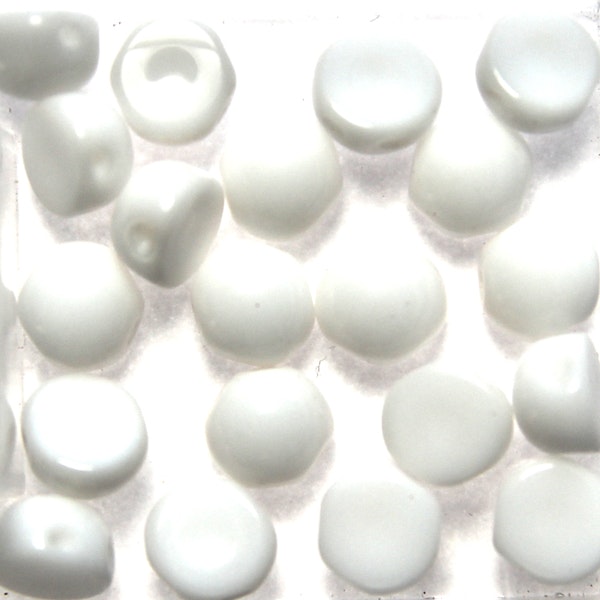 Opaque White 2-hole Cabochon 20st