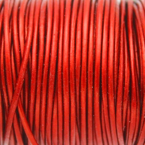 Metallic Moroccan Red Läder 1mm Rund 1m