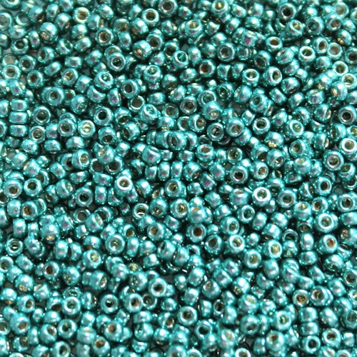 Duracoat Galvanized Dark Sea Foam 15-4217 Miyuki Seedbeads 15/0 5g