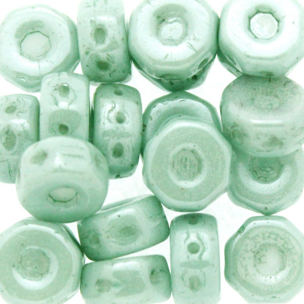 Opaque White Green Luster Octo Beads 10g