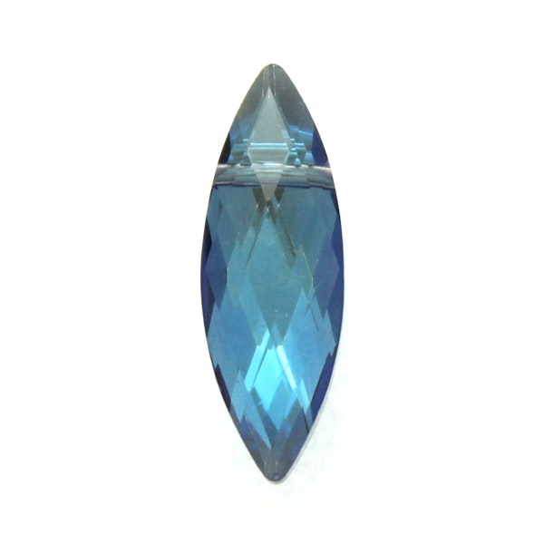Crystal Half Metallic Blue Facetterad Navette 22x7mm 1st
