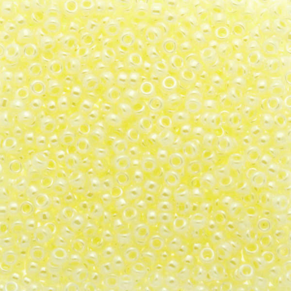 Light Lemon Ice Ceylon 15-0514 Miyuki 15/0 5g