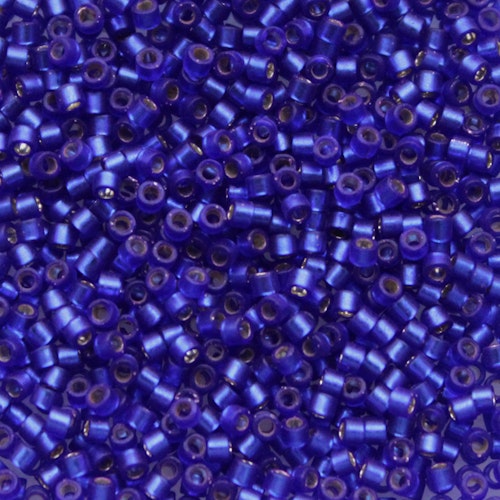 Dyed Semi-matte Silverlined Dark Blue Violet DB-0696 Delicas 11/0 5g