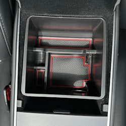 Käsinojan säilytyskotelo, ABS-muovia - Tesla Model 3 2021/Y