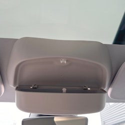 Säilytyskotelo aurinkolaseille - Tesla Model 3 Highland