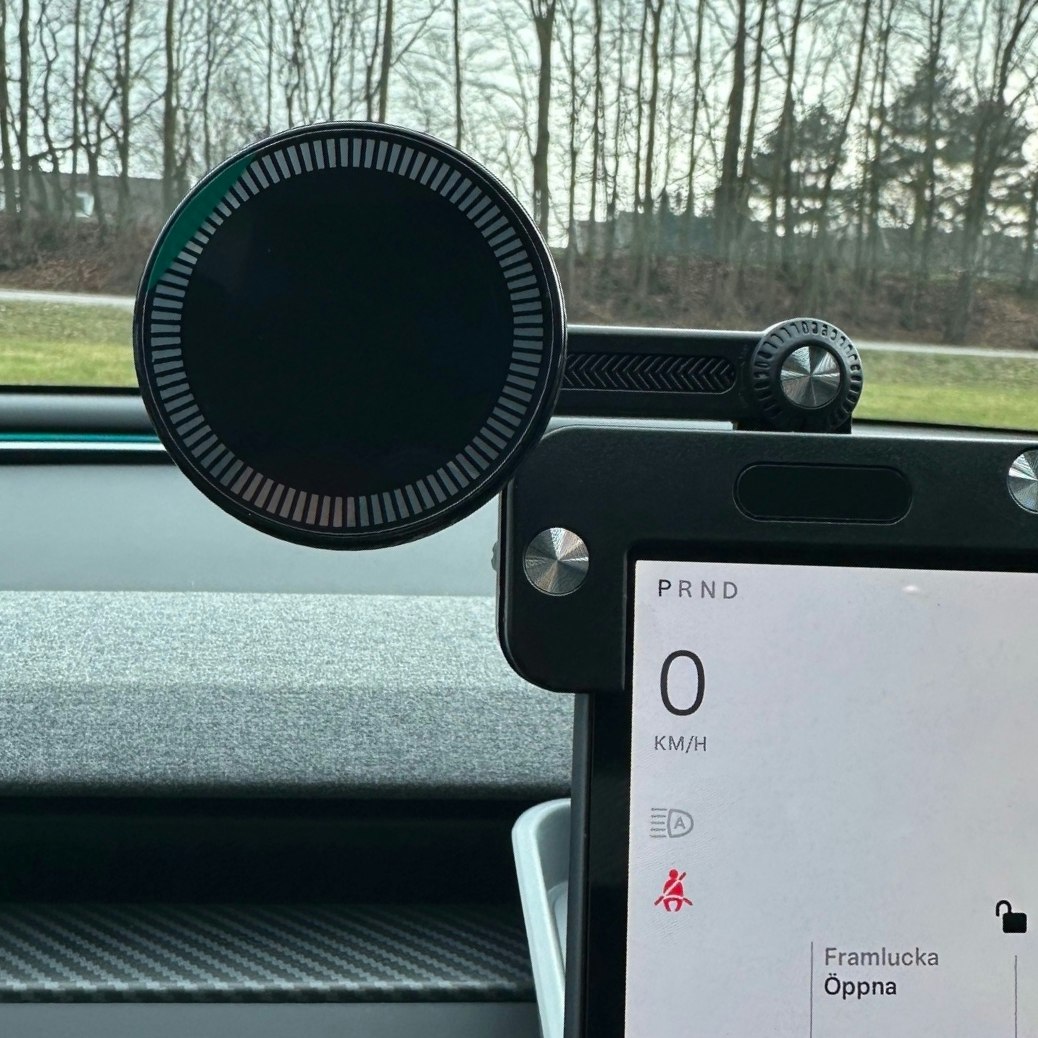 Näyttöön kiinnitettävä puhelinteline - Tesla Model 3/Y + S/X 2021+